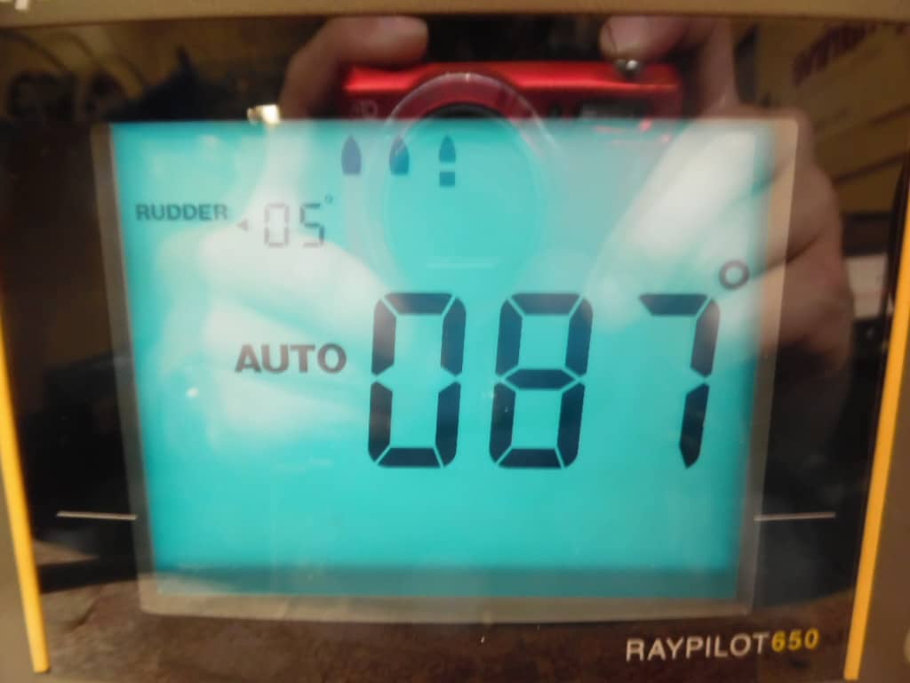 thumbnail image 2 of Replacement LCD Screen For Raypilote 650 - Raytheon/Raymarine/Autohelm Display (New) 2 of 6