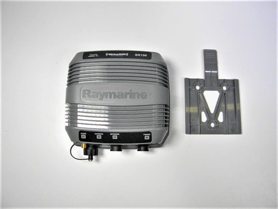 Raymarine SR150 Sirius XM Weather Module w/Antenna & Cables E7016190