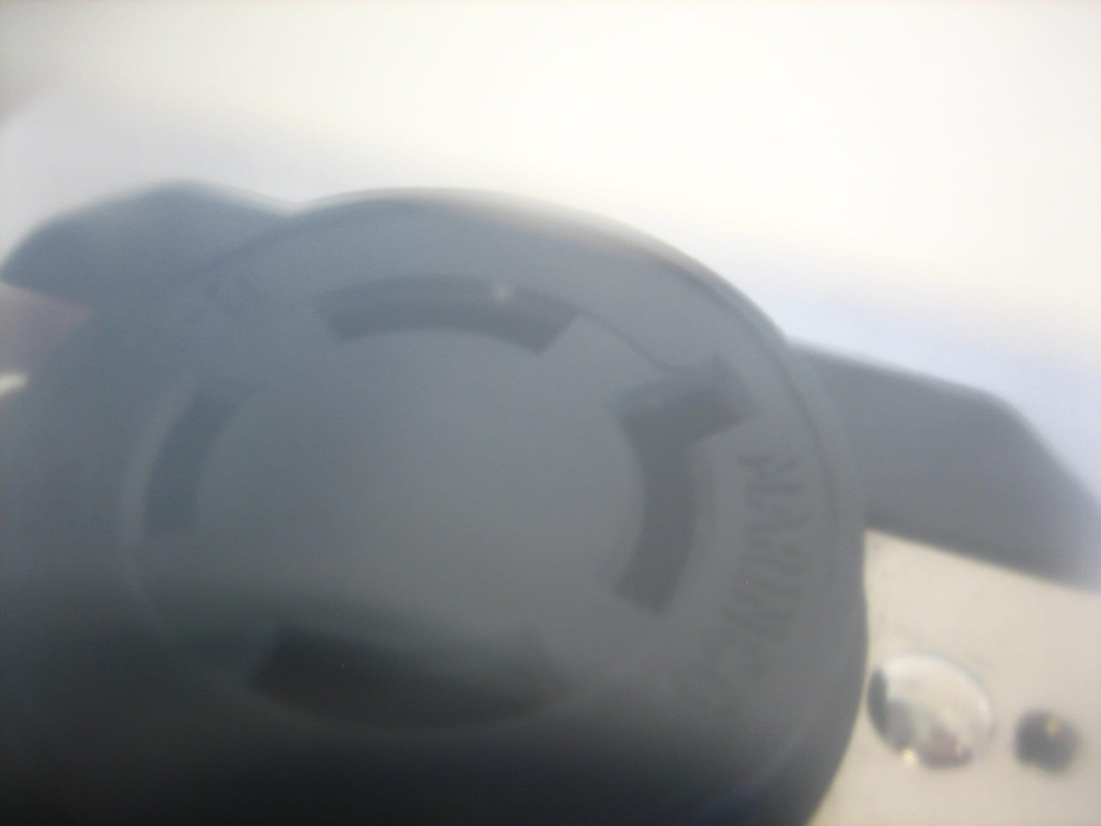 Marinco Trolling Motor Locking Female Receptacle 2018BR NEW Max