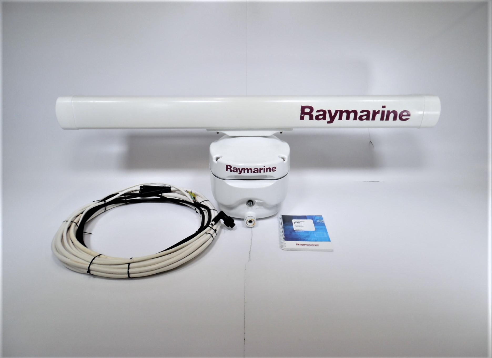 Raymarine 4kW Open Array Radar f/ C&E Classic M92654S LOW HOURS